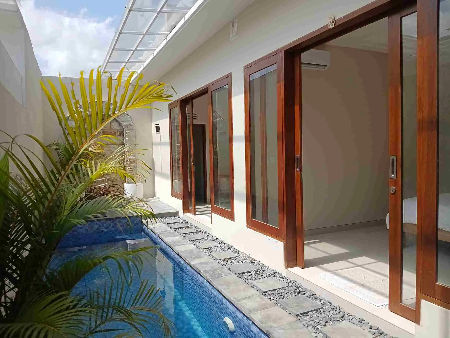 Brand New Villa - Sublease