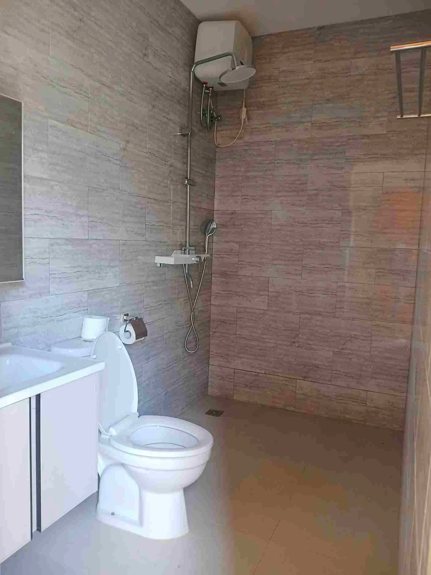 Brand New Villa - Sublease