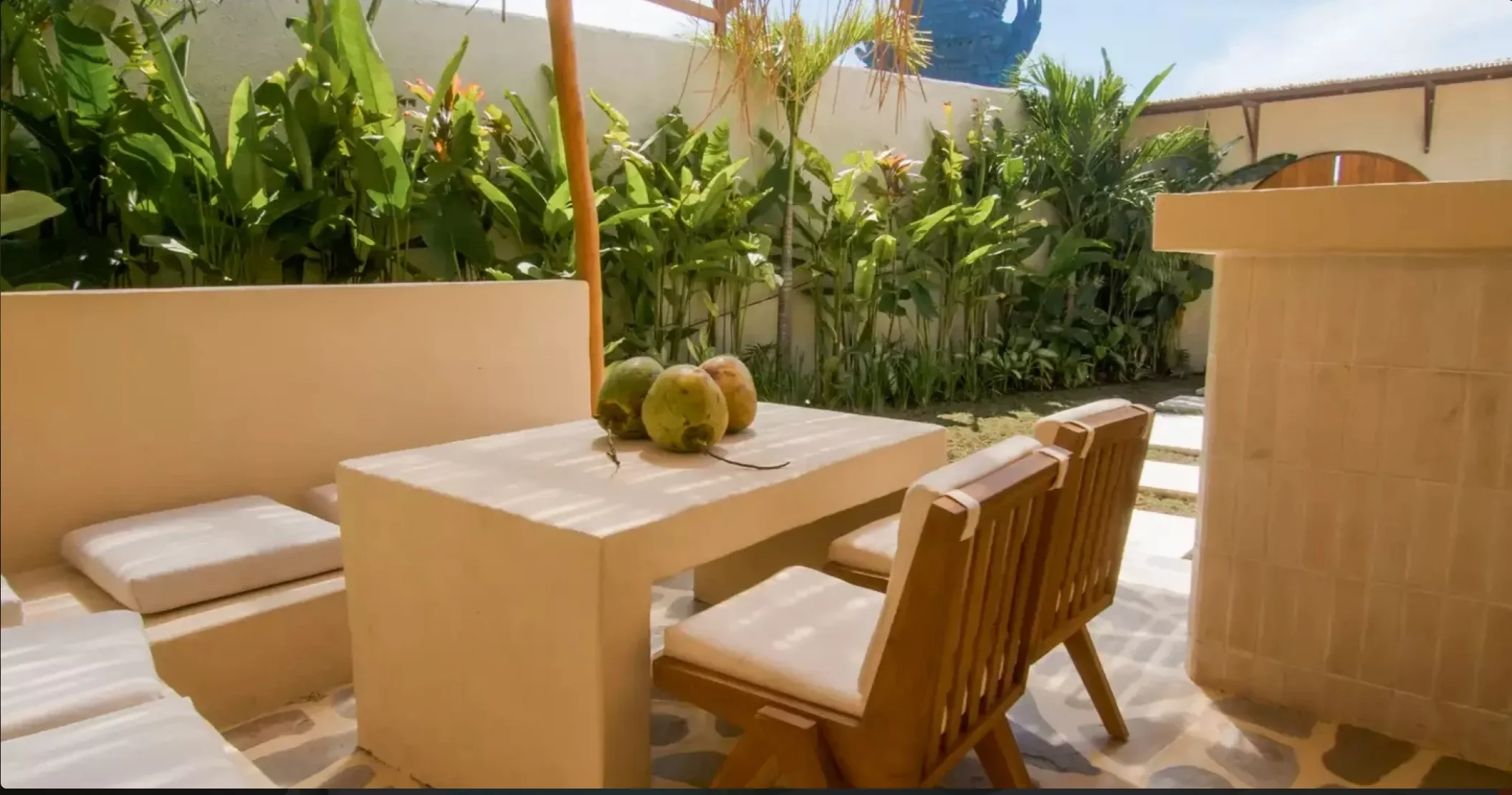 Hacienda Modern Villa-Jimbaran