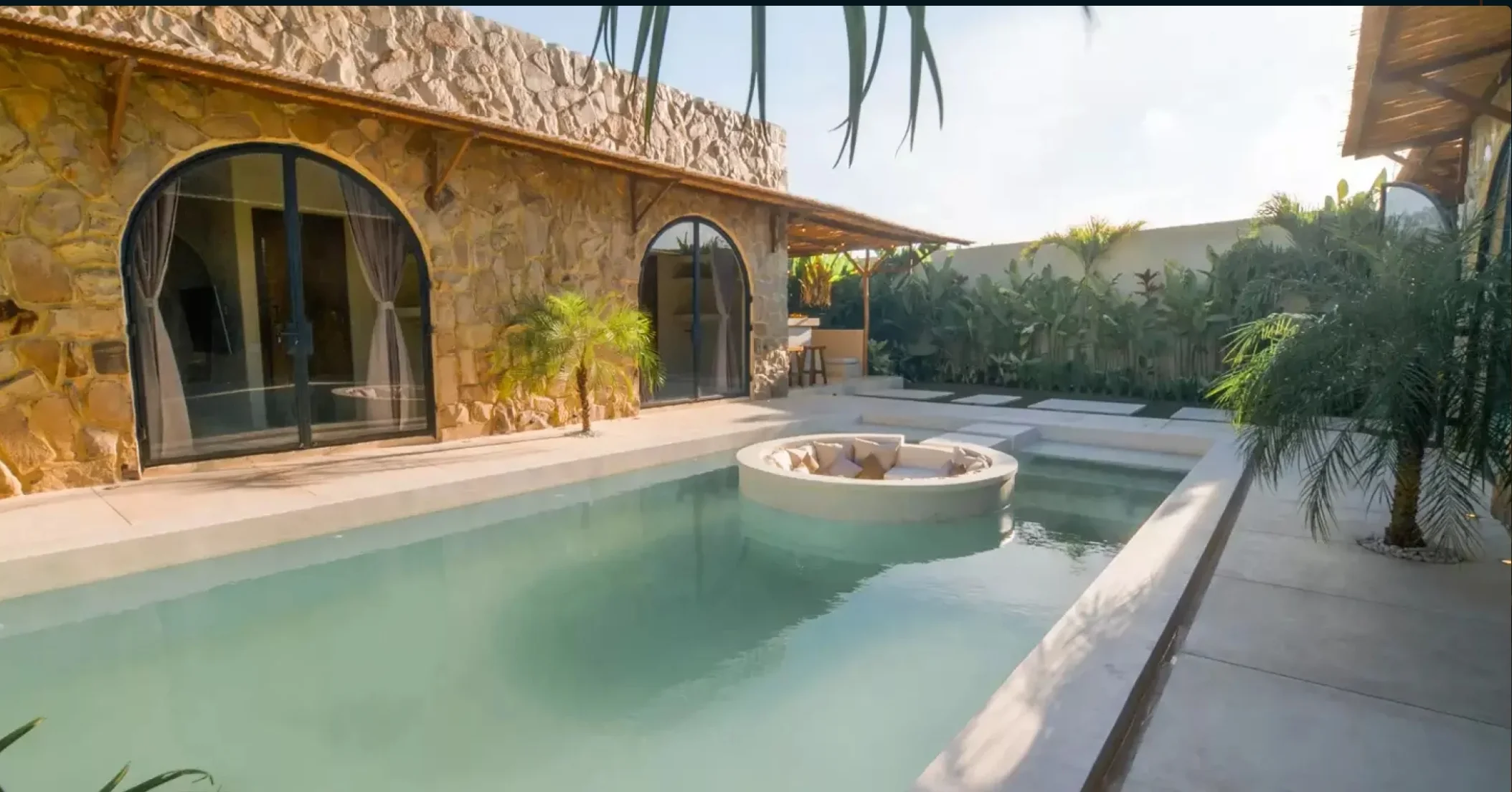 Hacienda Modern Villa-Jimbaran