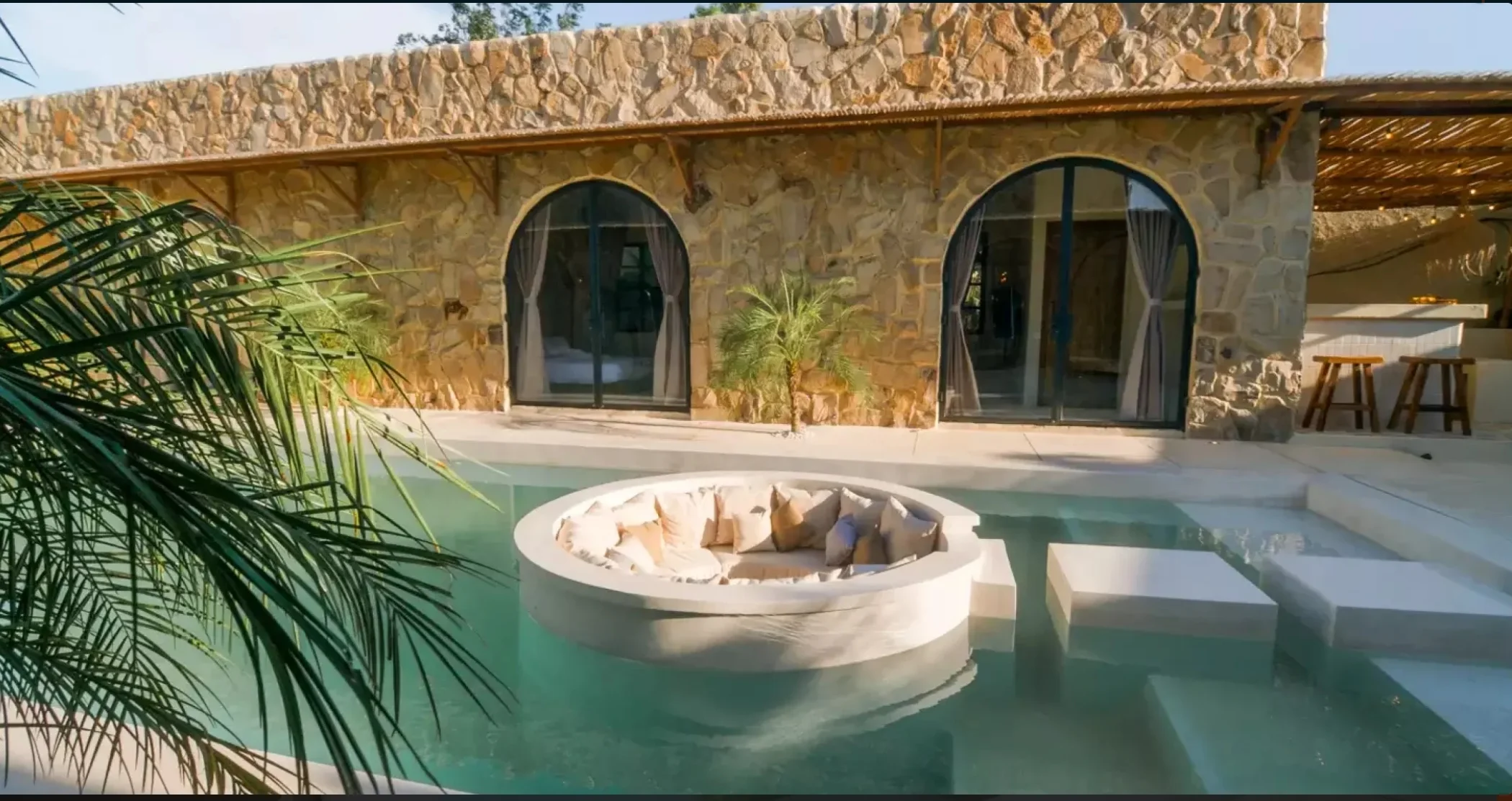 Hacienda Modern Villa-Jimbaran