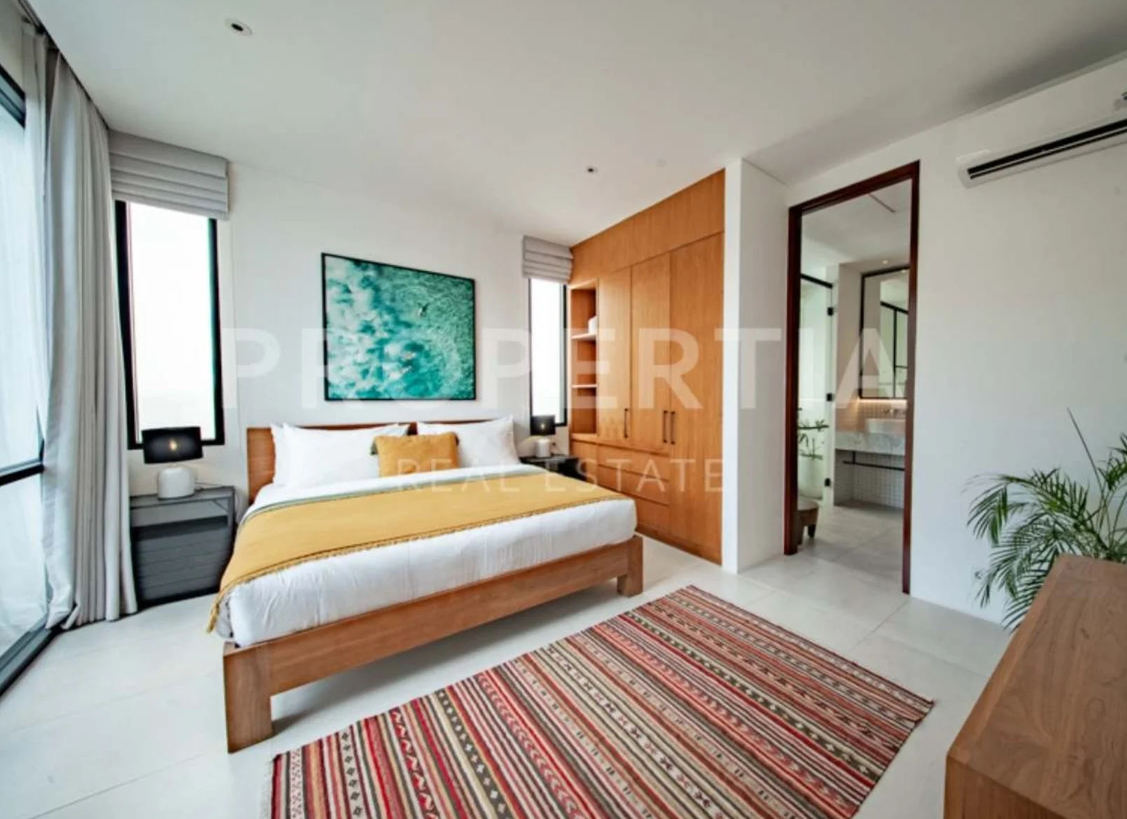 STUNNING CONTEMPORARY 3,5 BEDROOM VILLA