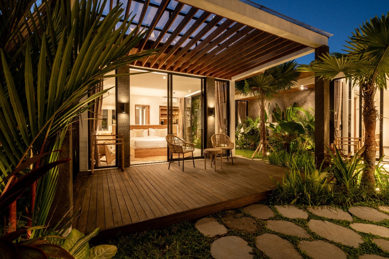 Spacious 5-Bedroom Jungle Villa for Sale 