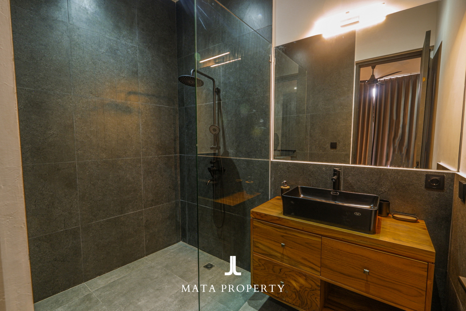 3-Bedroom Villa in Umalas with Enclosed Living Room