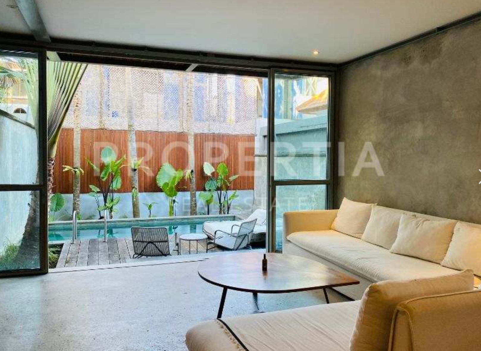 Charming 3BR Modern Townhouse