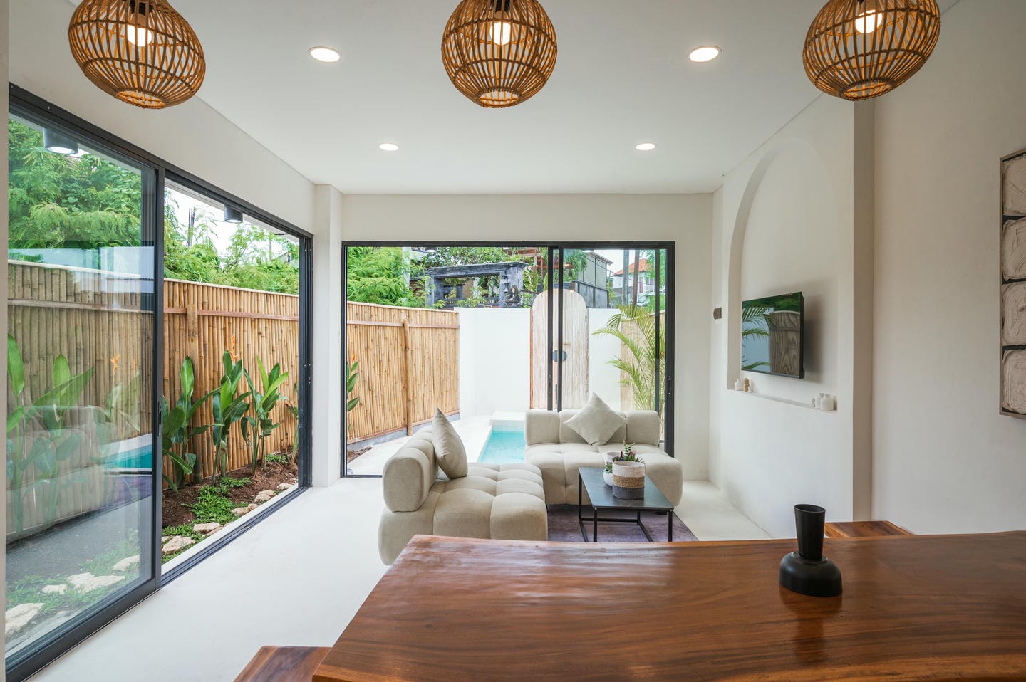 Modern 2BR Villa-Babakan