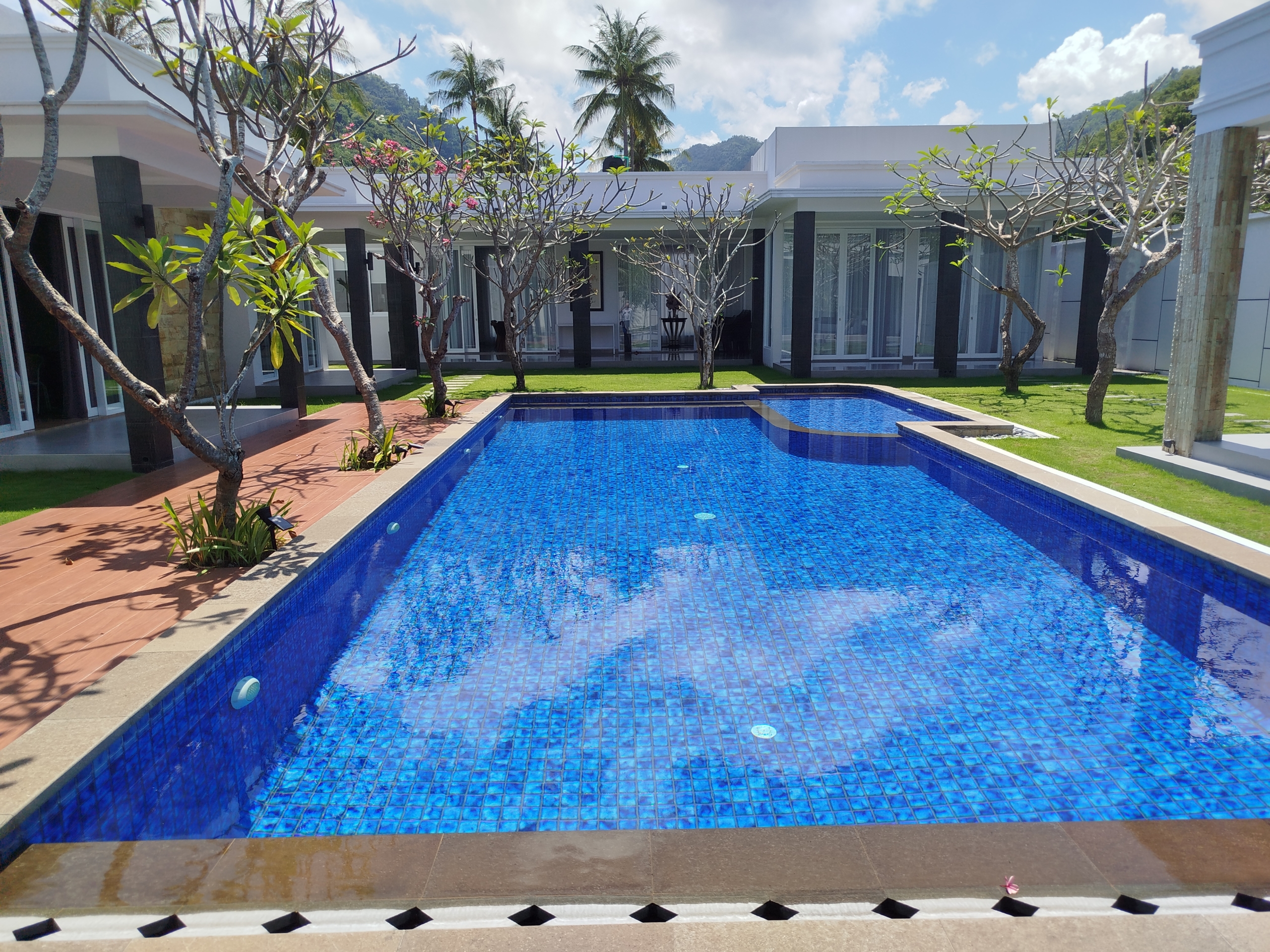 Villa Arunika - Batu Bolong's Regency