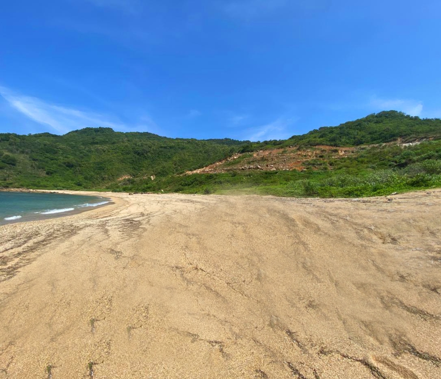 Three Premium Ocean-View Lots with Direct Beach Access