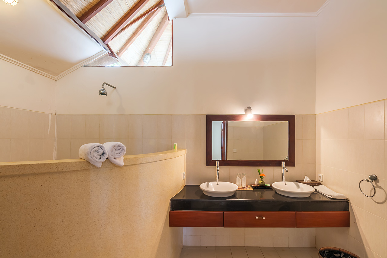 Stunning Beach View Villas 2BR