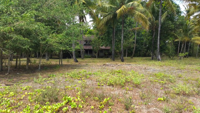 Land & Villa in Induk Beach