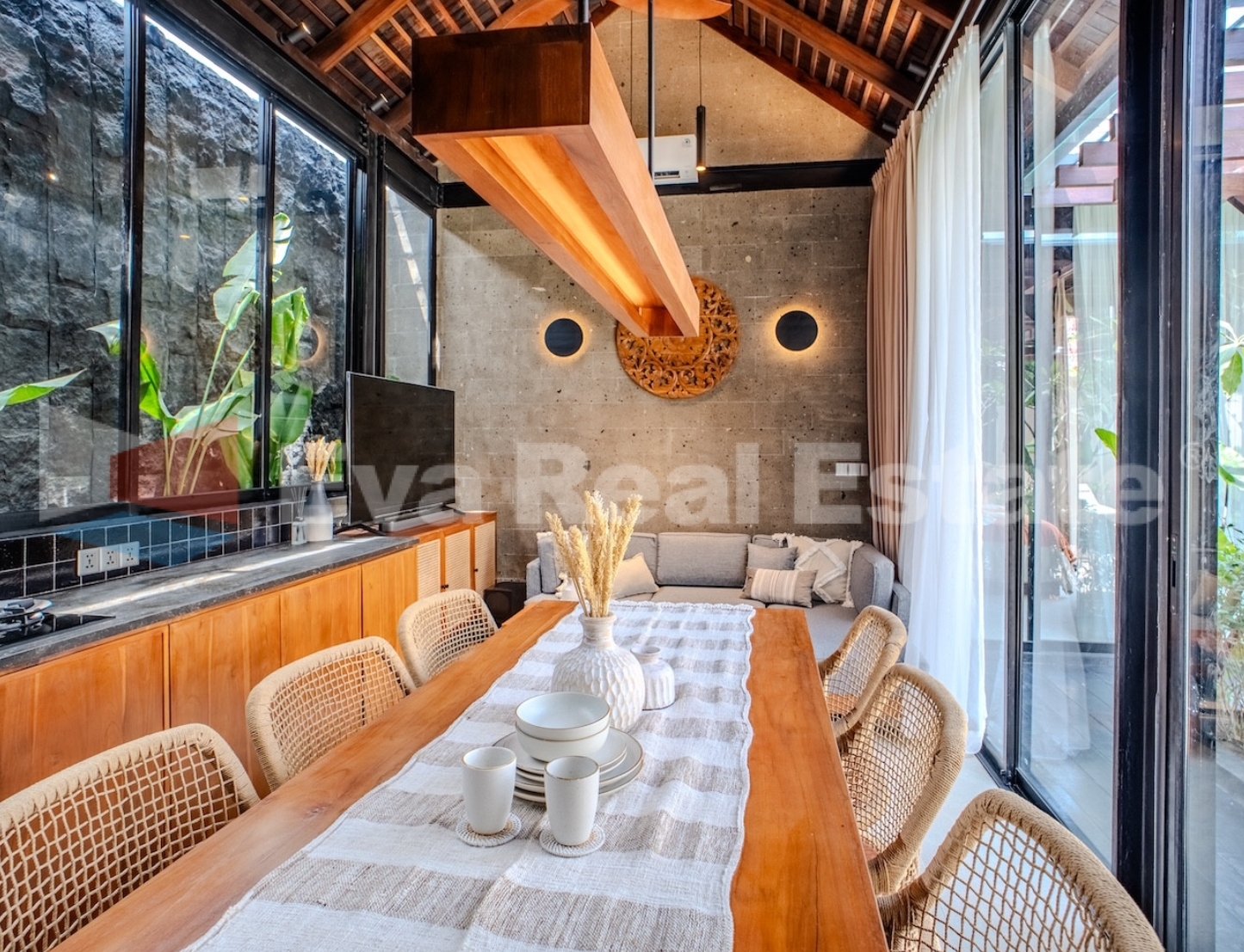 Stylish 2-Bedroom Modern Tropical Villa