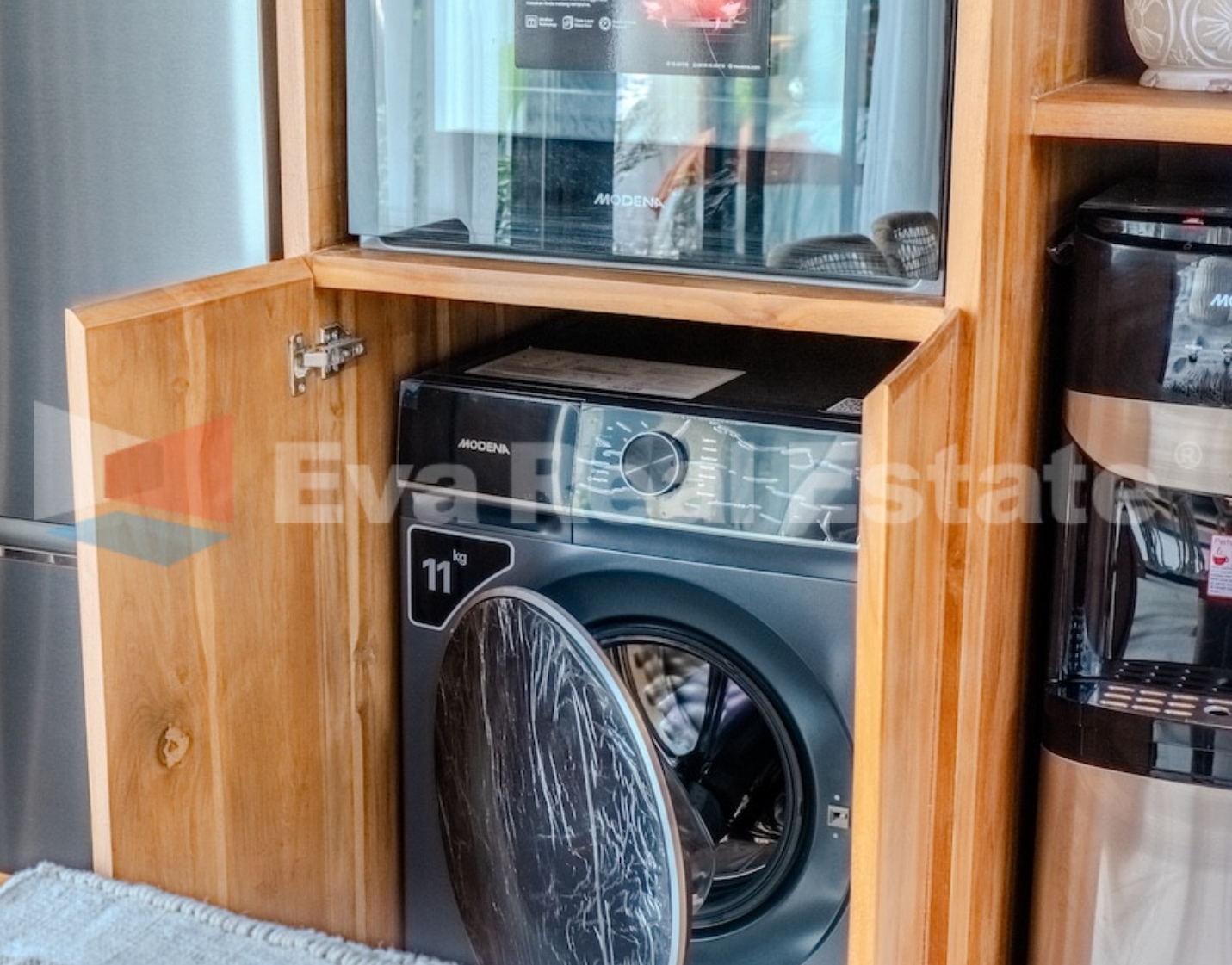 Stylish 2-Bedroom Modern Tropical Villa