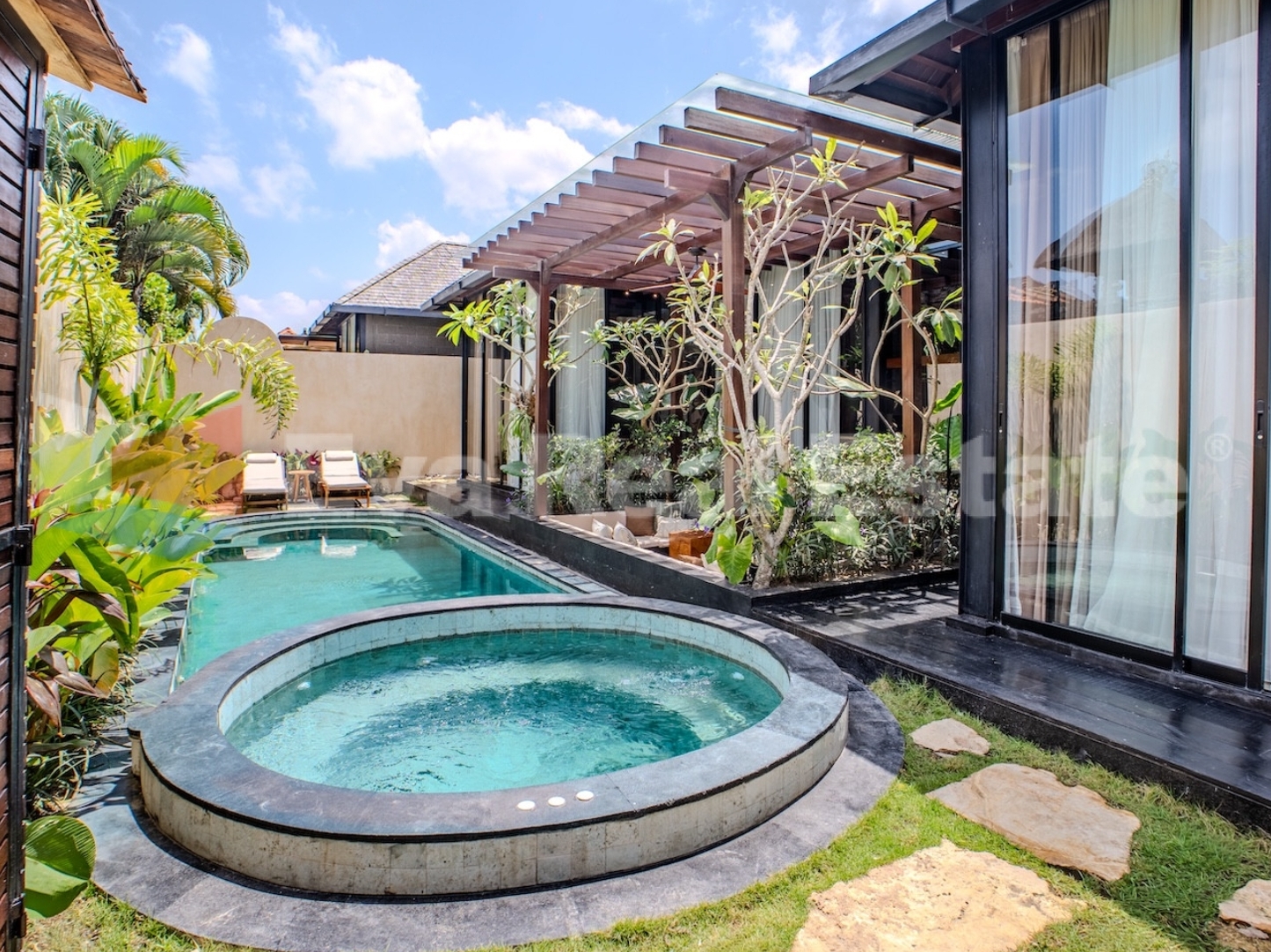 Stylish 2-Bedroom Modern Tropical Villa