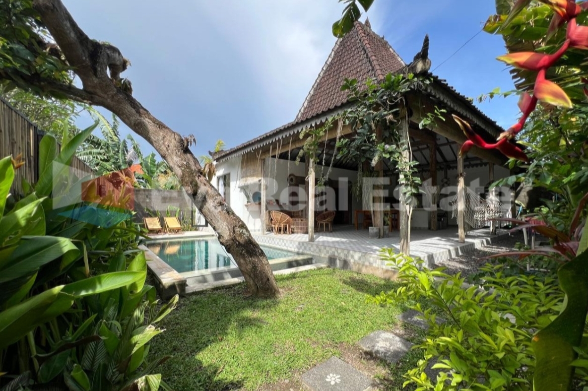 Cozy Joglo Style Villa in Pererenan