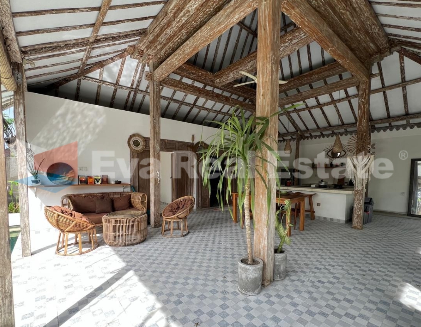 Cozy Joglo Style Villa in Pererenan
