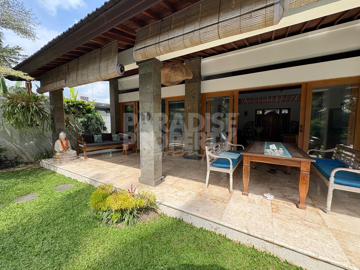 Beautiful 3 Bedroom Villa – Great Views and Close to Ubud Center