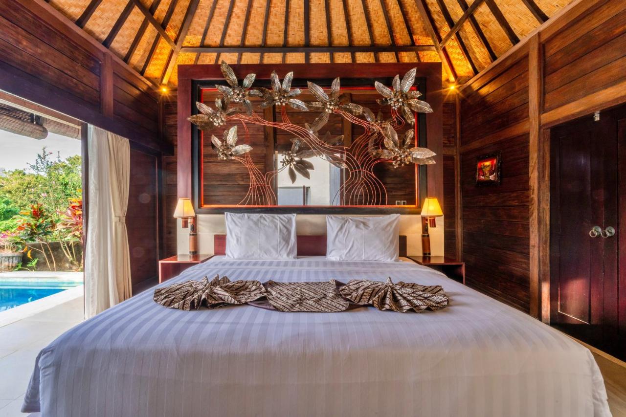 Villa Complex: A Peaceful Retreat Resort for Sale in Bali