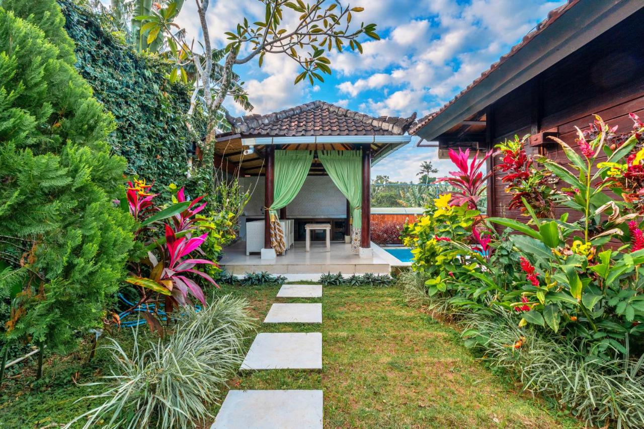 Villa Complex: A Peaceful Retreat Resort for Sale in Bali