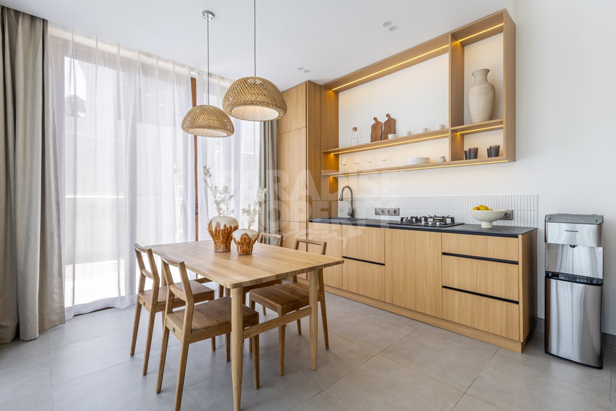 2 Bedroom Berawa Villas: High ROI, Luxurious Living