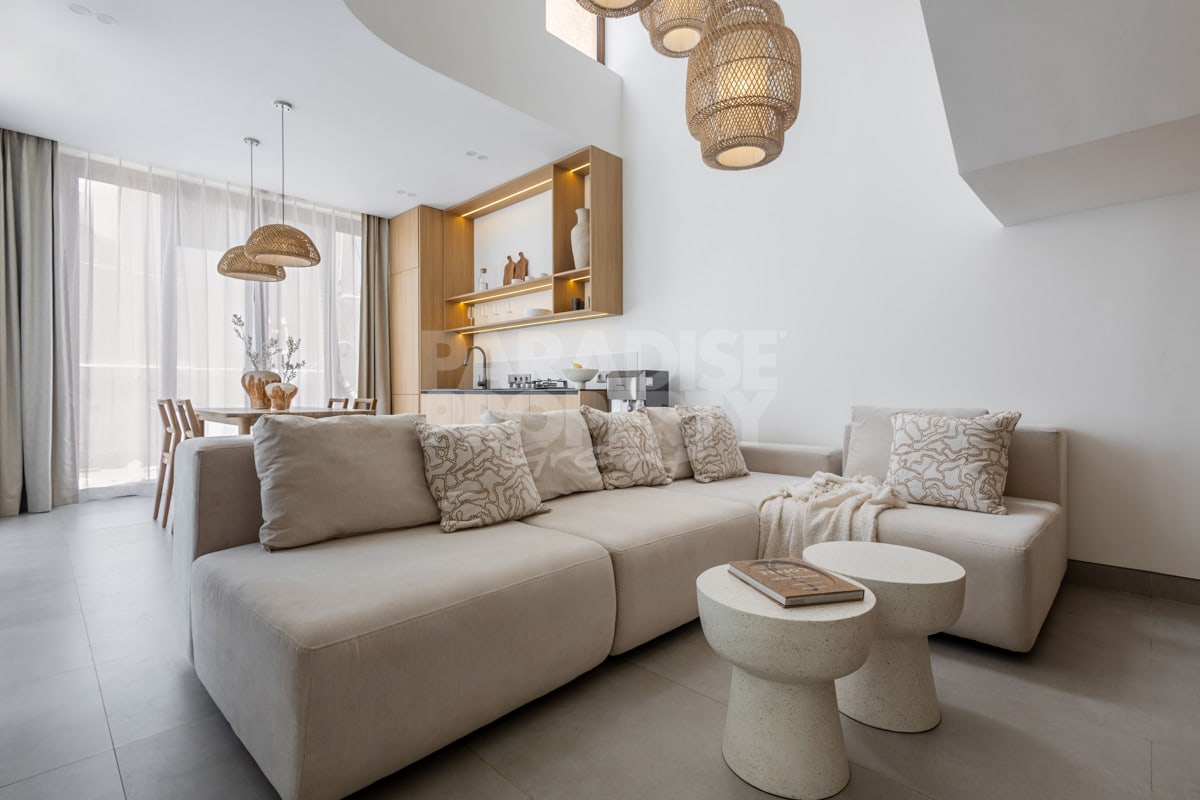 2 Bedroom Berawa Villas: High ROI, Luxurious Living