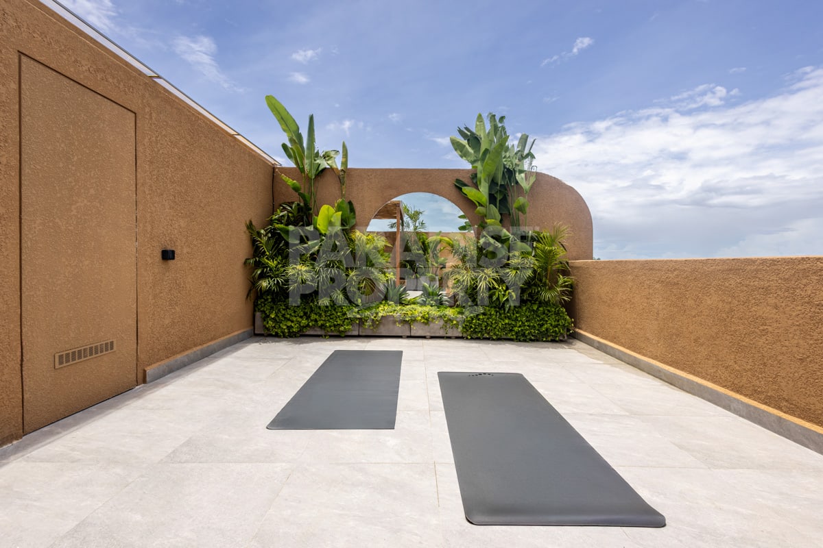 2 Bedroom Berawa Villas: High ROI, Luxurious Living