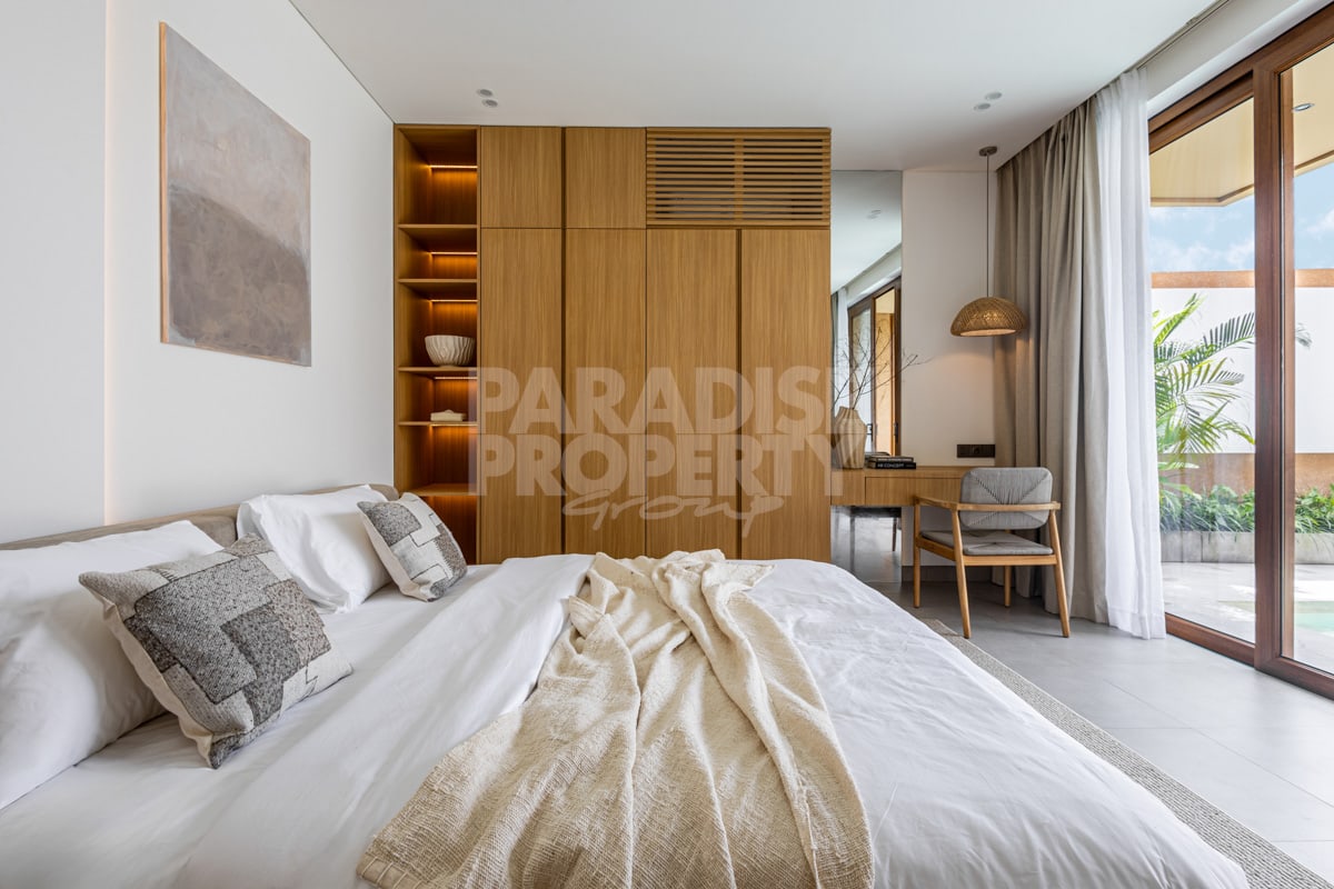 2 Bedroom Berawa Villas: High ROI, Luxurious Living