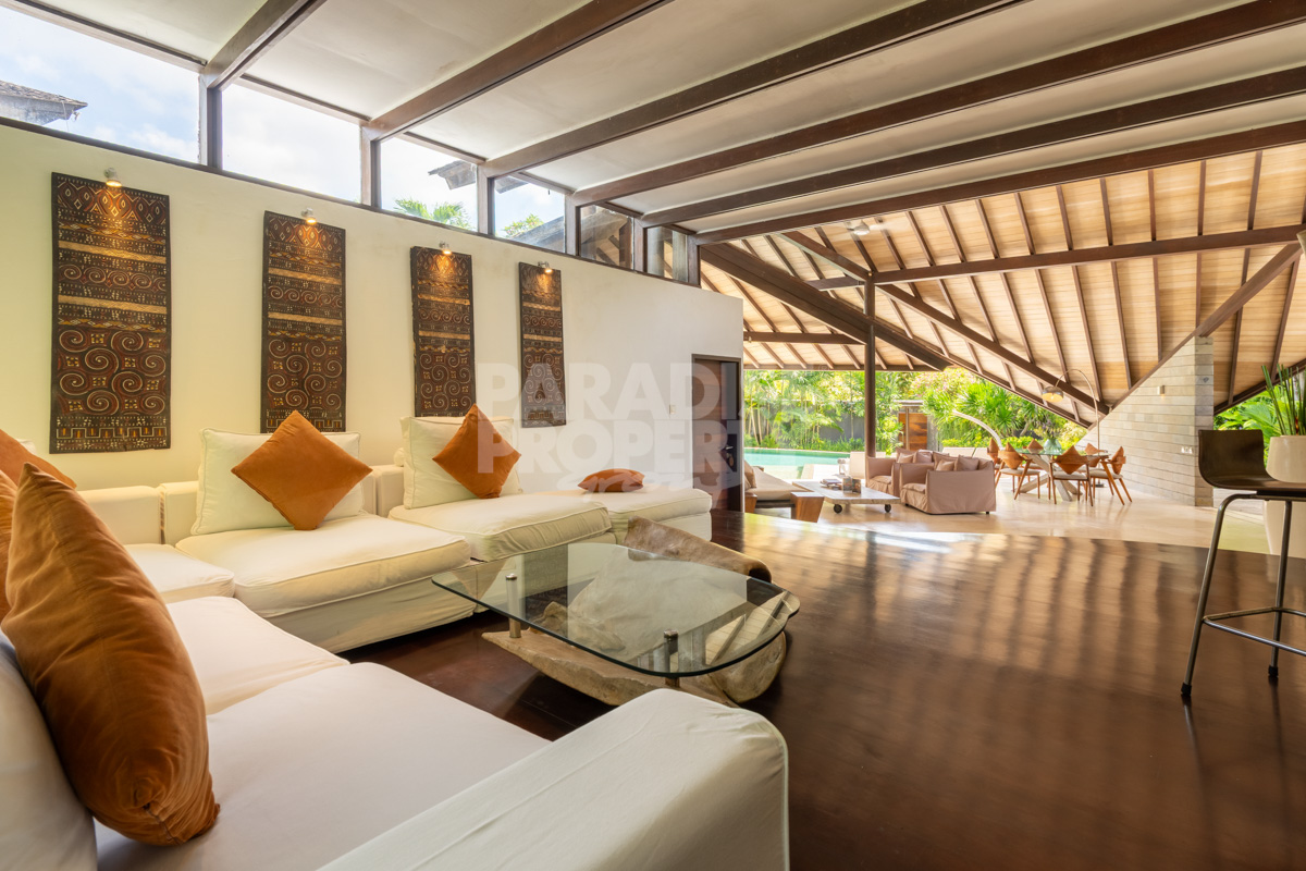 Stylish 3 bedroom Luxury Villa within a Prime Resort in Seminyak