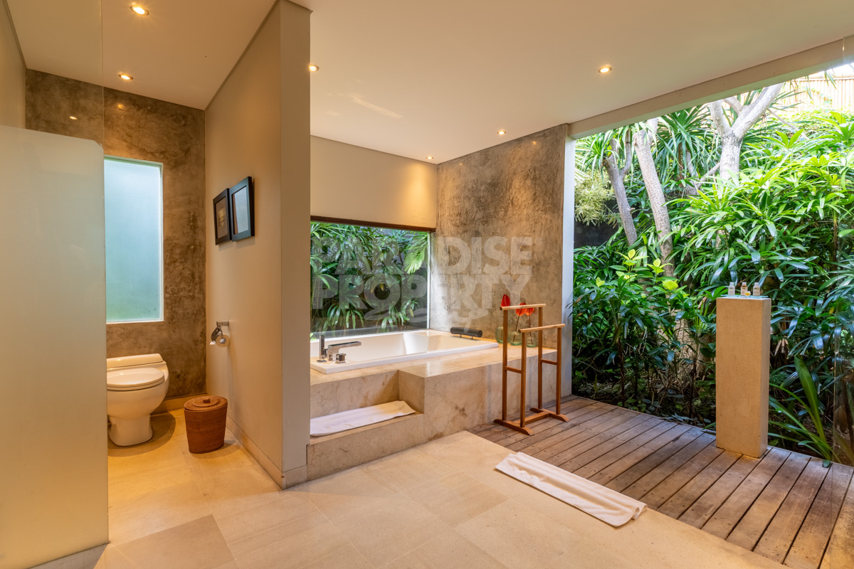 Stylish 3 bedroom Luxury Villa within a Prime Resort in Seminyak