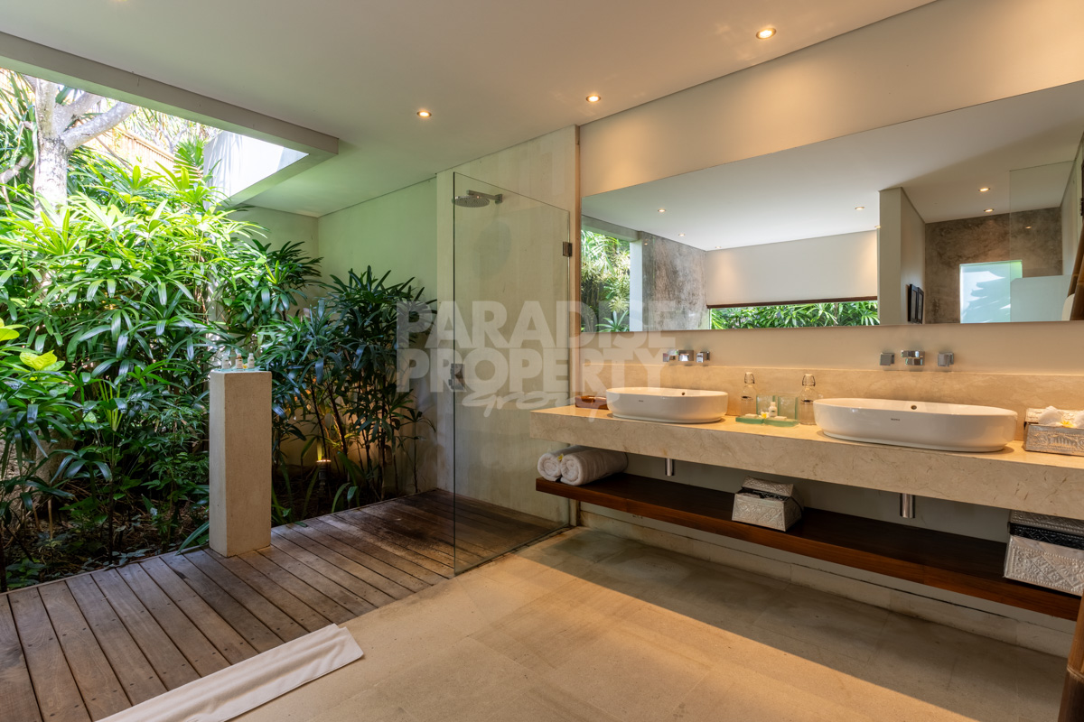 Stylish 3 bedroom Luxury Villa within a Prime Resort in Seminyak