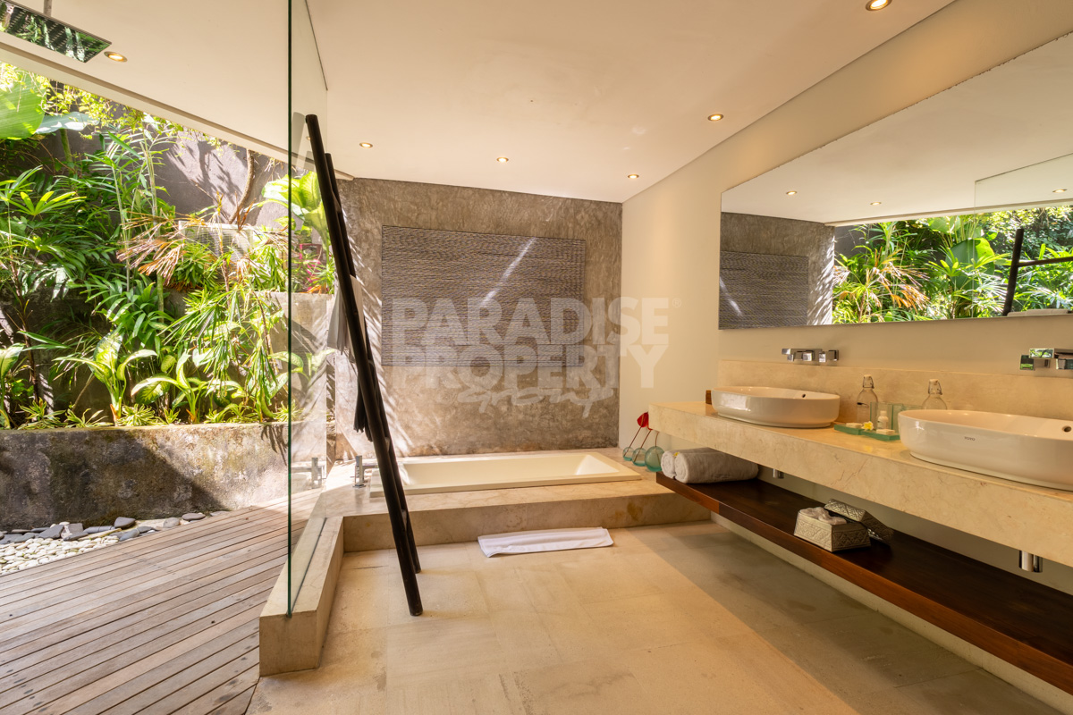 Stylish 3 bedroom Luxury Villa within a Prime Resort in Seminyak