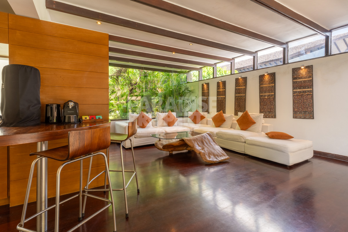 Stylish 3 bedroom Luxury Villa within a Prime Resort in Seminyak
