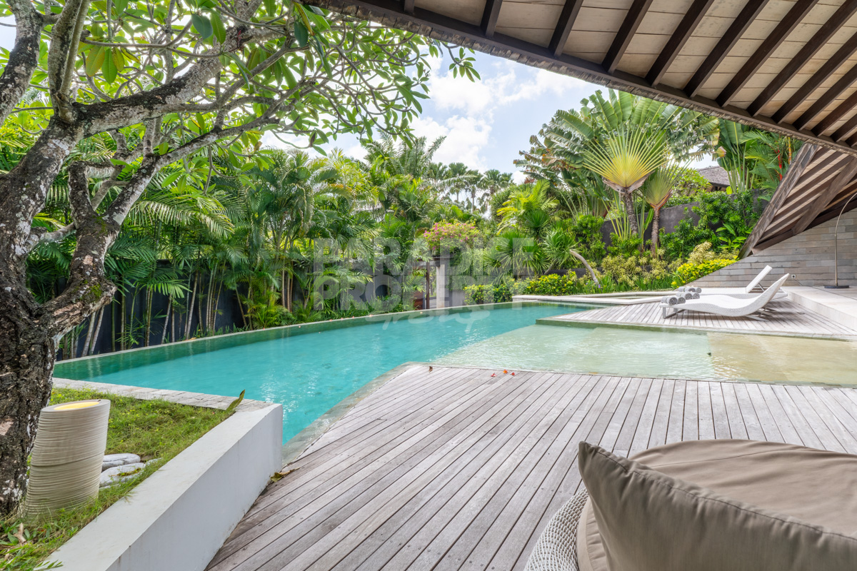 Stylish 3 bedroom Luxury Villa within a Prime Resort in Seminyak