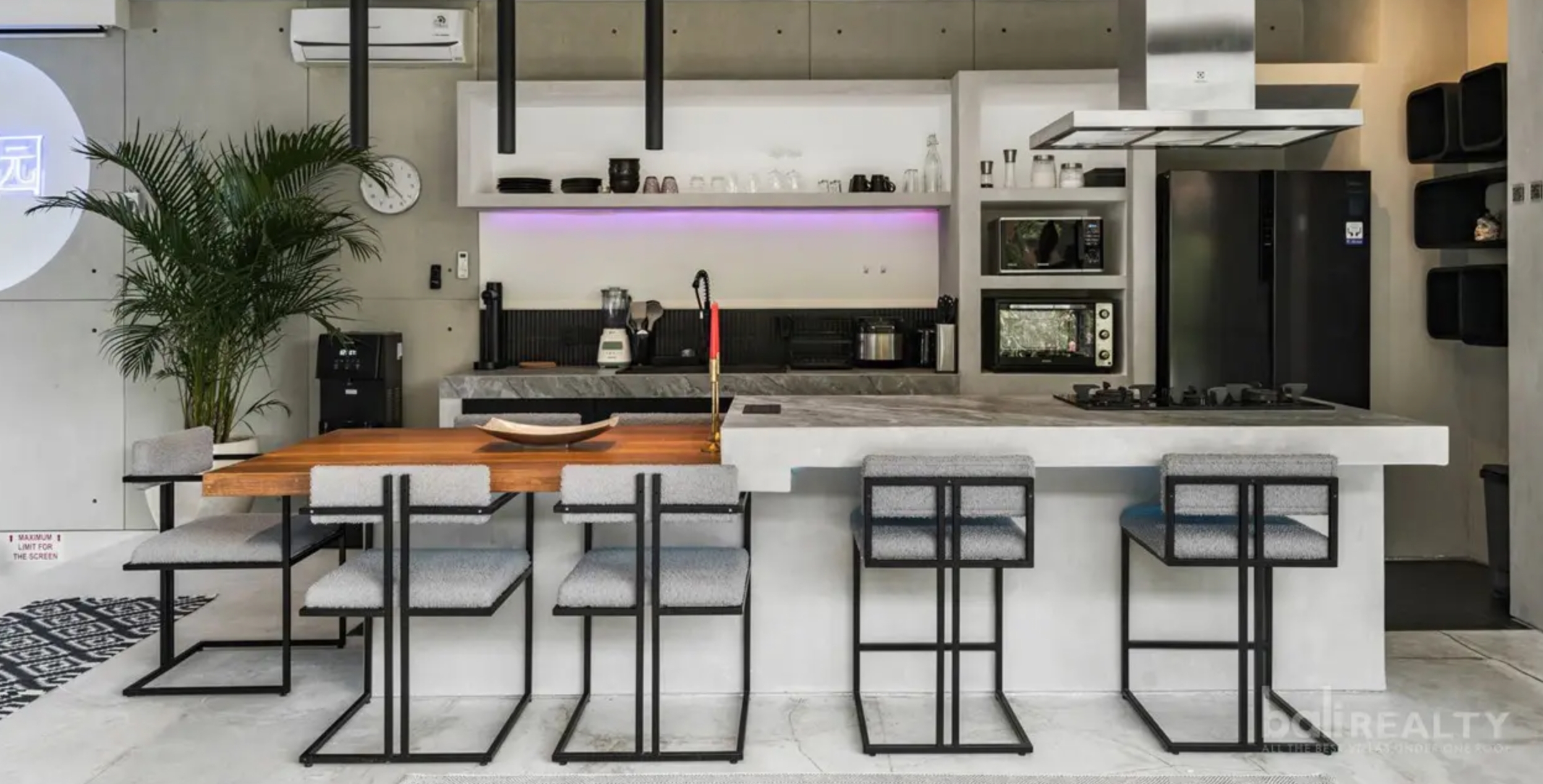 Unique Two-Bedroom Villa with Spacious Layout and Long Lease in Pecatu, Uluwatu