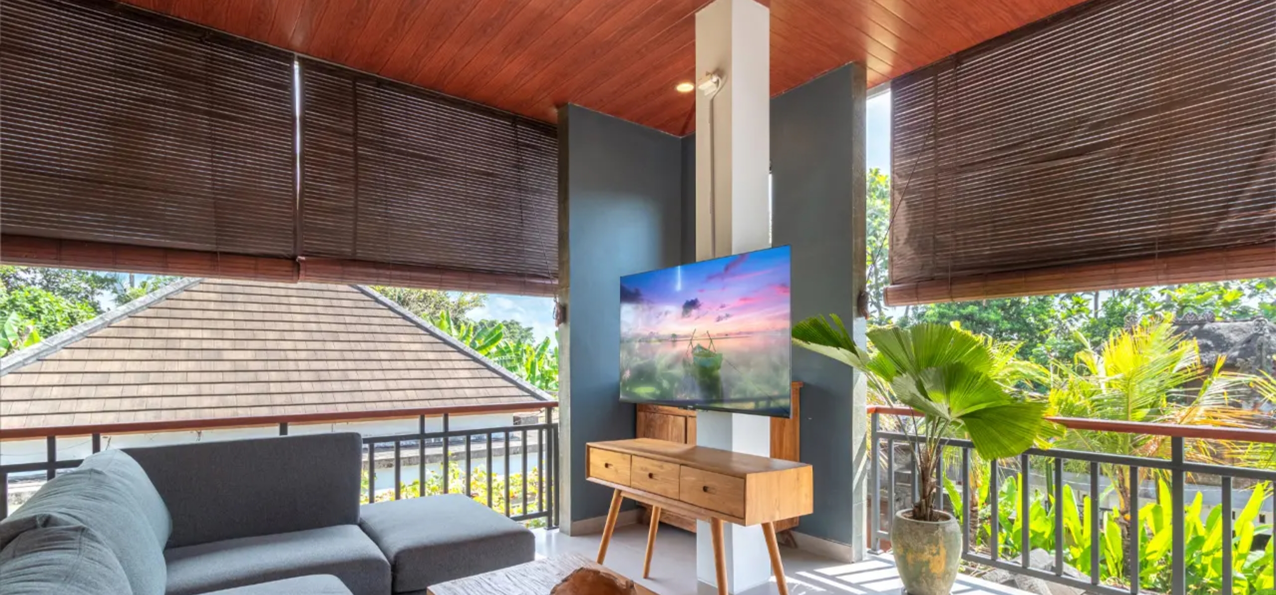 Spacious Three-Bedroom Villa with Flexible Lease and Peaceful Surroundings in Mengwi