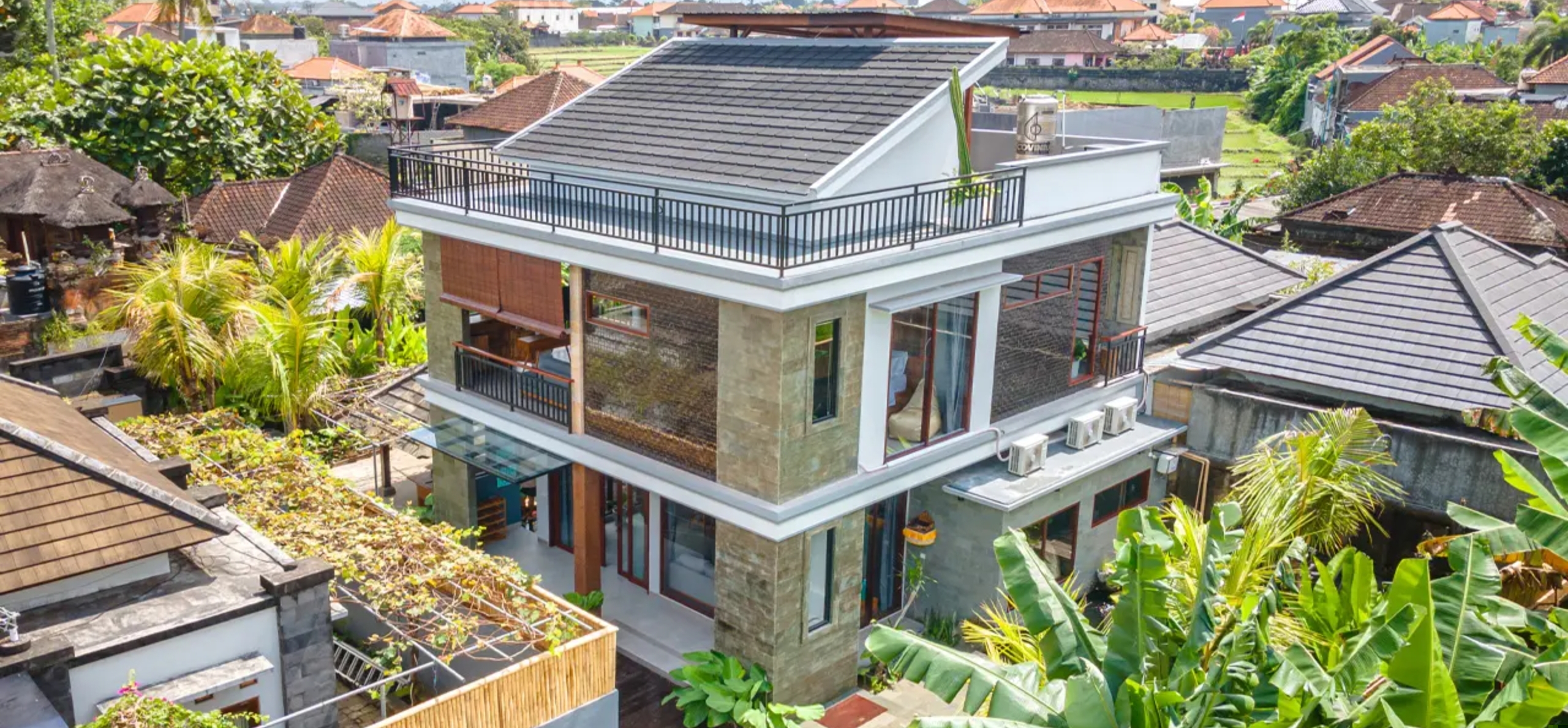 Spacious Three-Bedroom Villa with Flexible Lease and Peaceful Surroundings in Mengwi