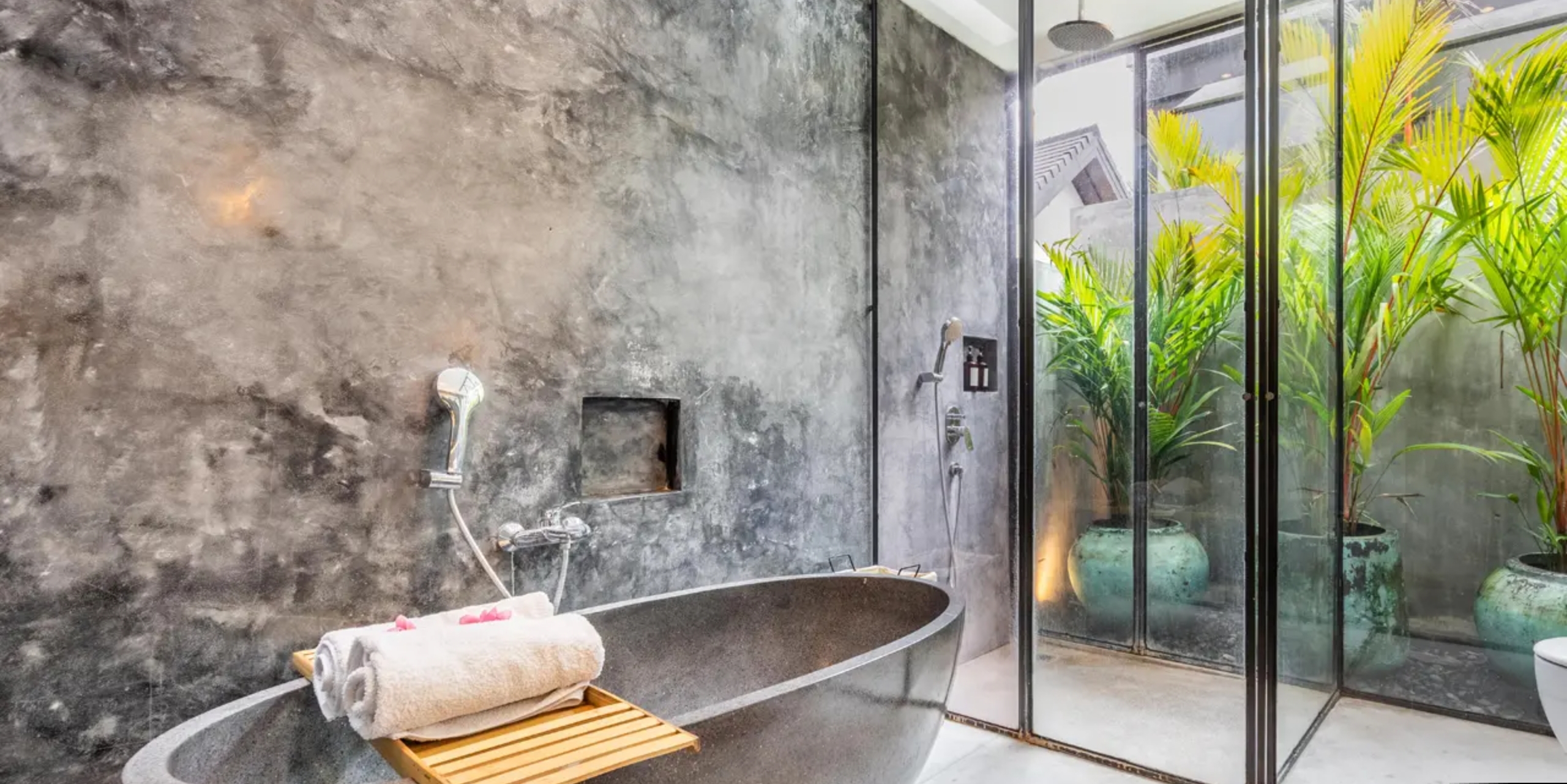 Fully Furnished Leasehold Two-Bedroom Villa in Bumbak