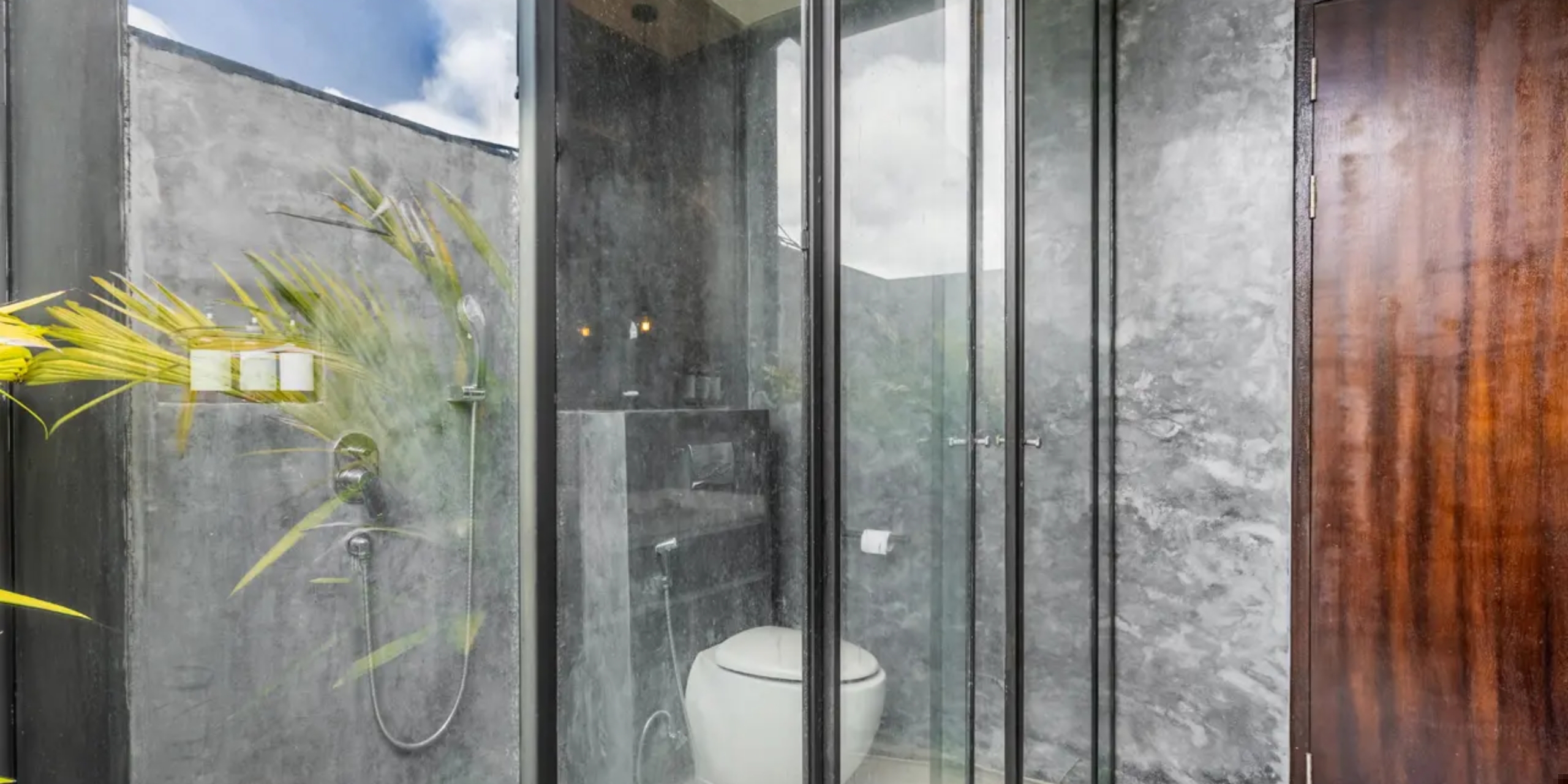 Fully Furnished Leasehold Two-Bedroom Villa in Bumbak