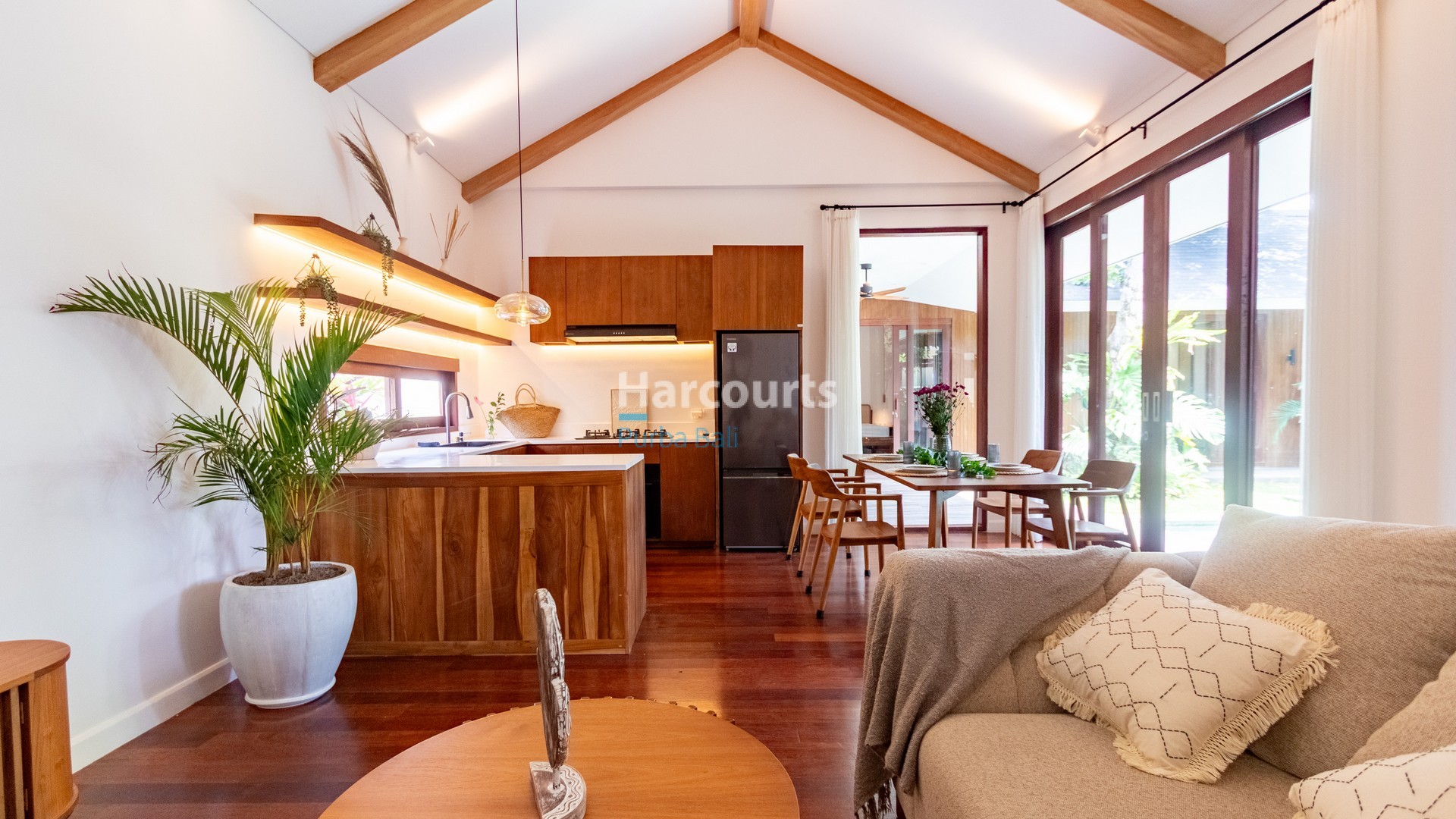 Tranquil Luxury Meets Smart Investment in the Heart of Sanur