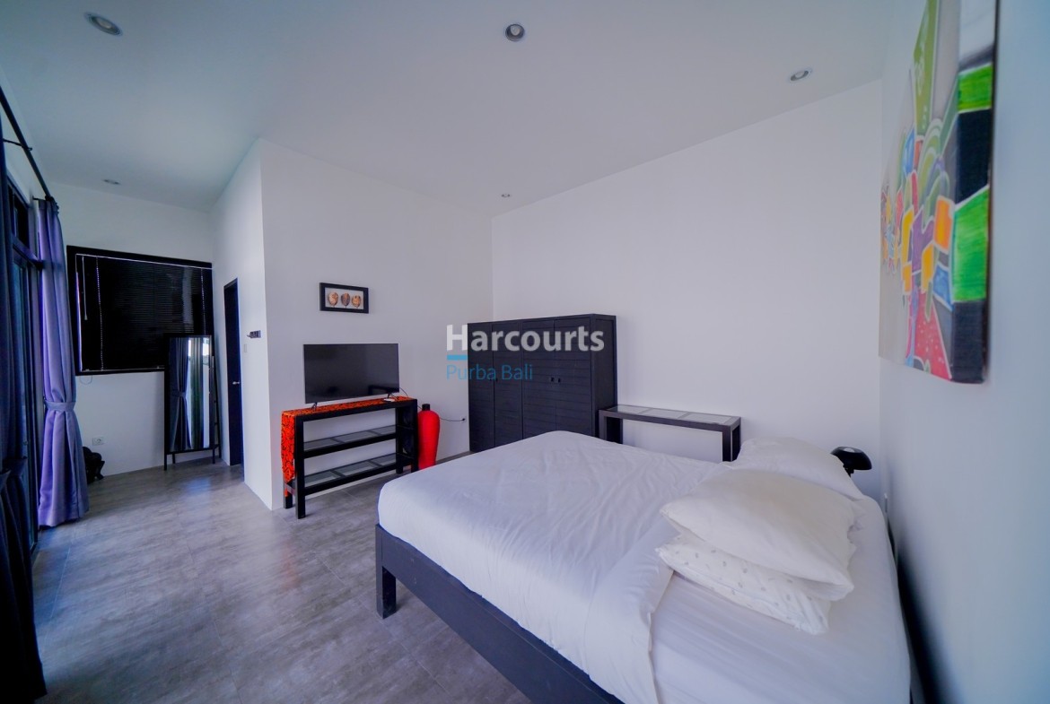 Rare investment Opportunity in Prime location with Exceptional Value