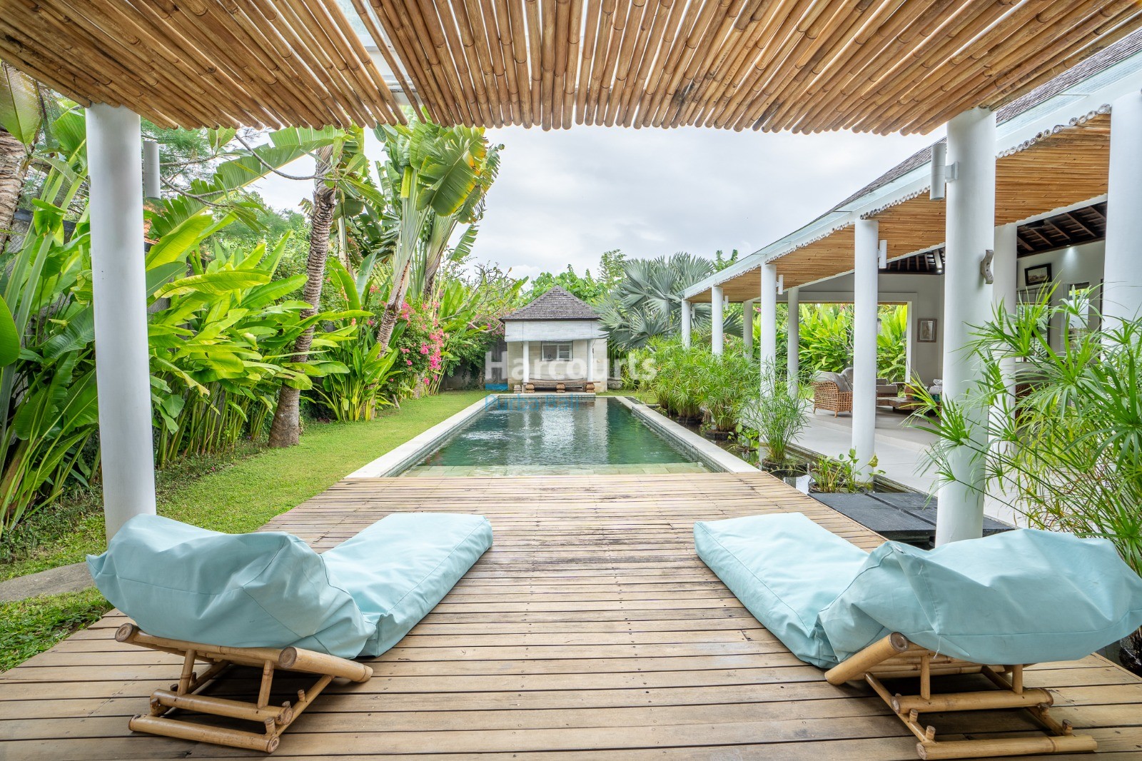 Contemporary 3-Bedroom Villa for Sale or Yearly Rent in Beachside Sanur