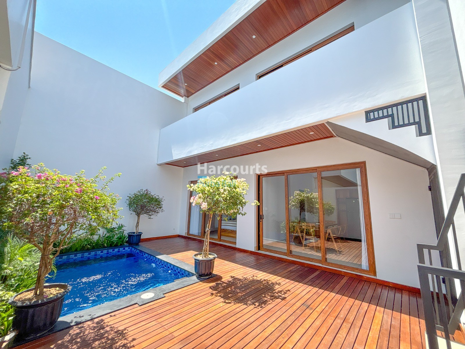 Sanur: Turnkey 3‑Bed Villa, Private Pool