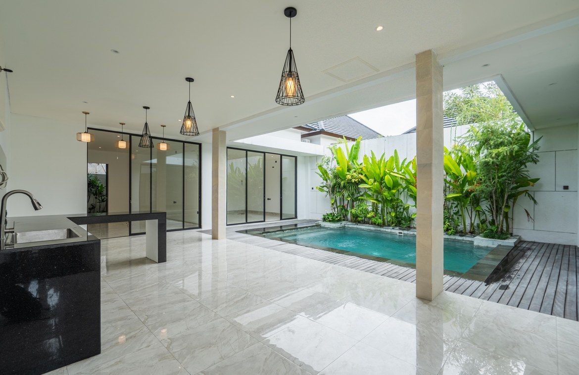 Contemporary 3-bedroom villa in the heart of Petitenget
