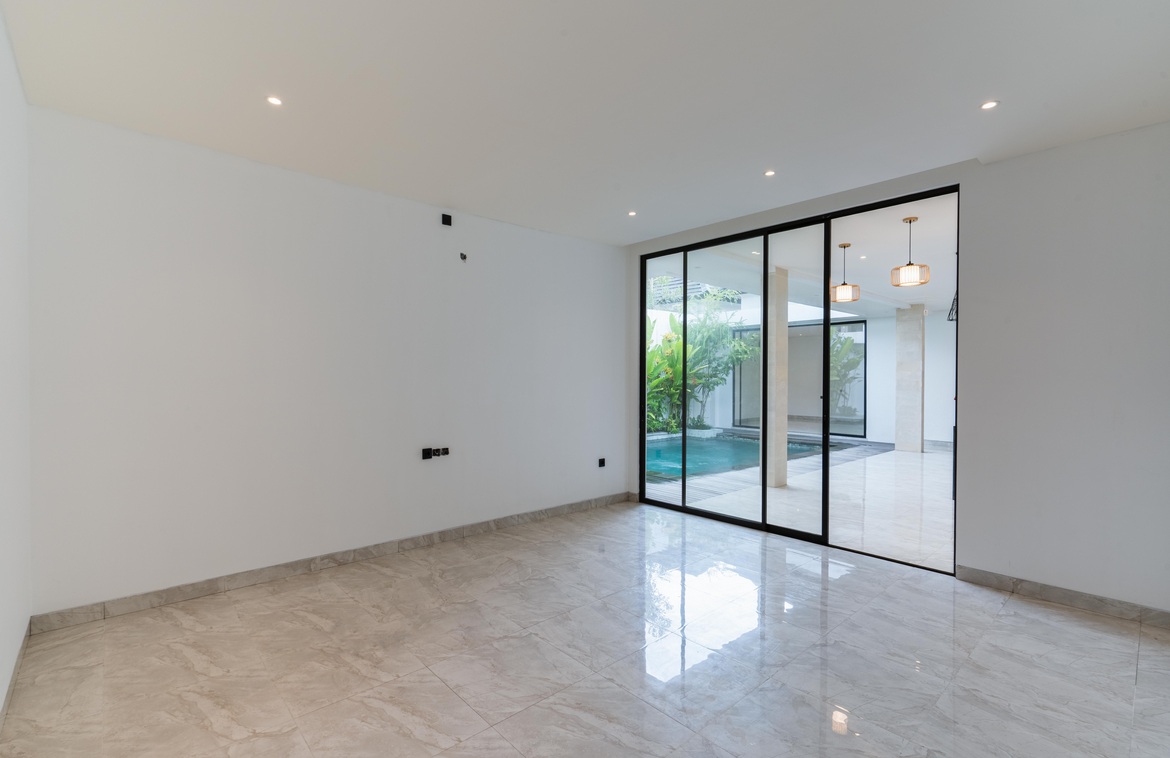 Contemporary 3-bedroom villa in the heart of Petitenget