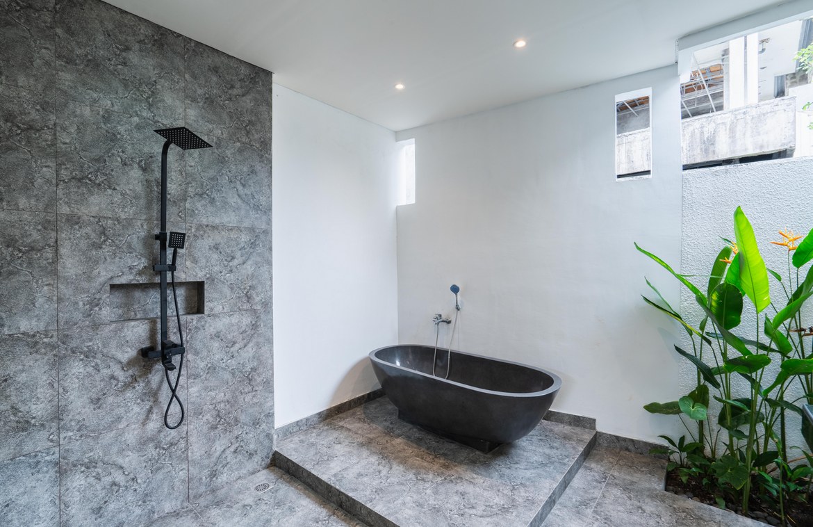 Contemporary 3-bedroom villa in the heart of Petitenget