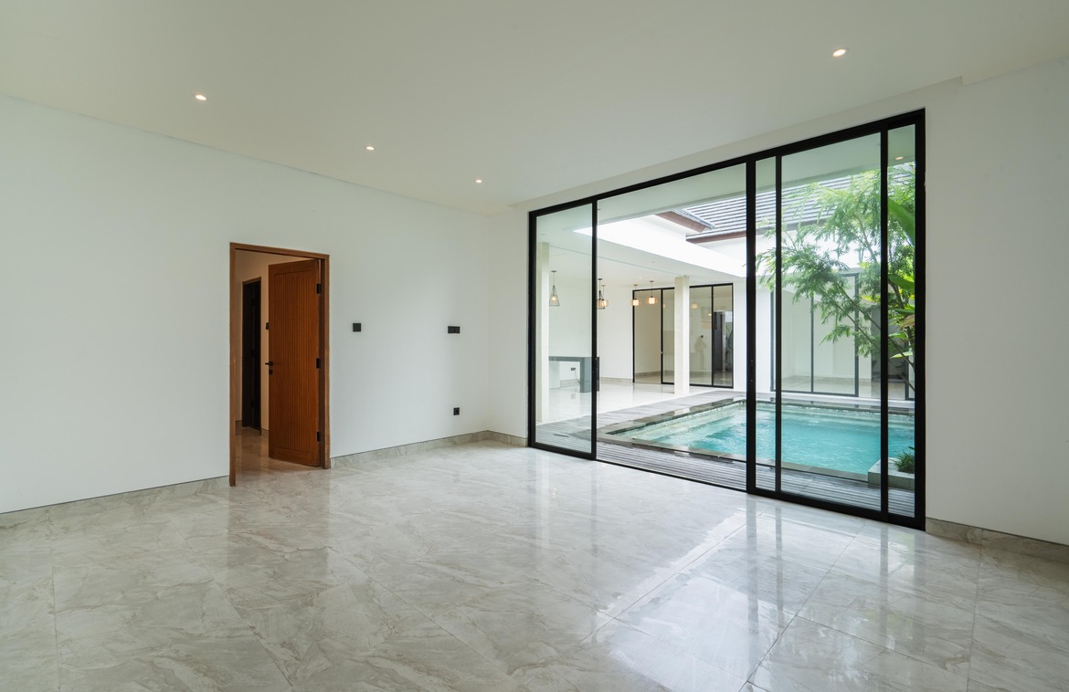 Contemporary 3-bedroom villa in the heart of Petitenget