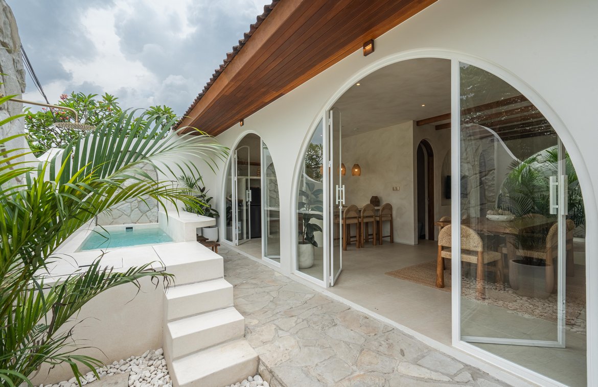 Charming affordable villa in the heart of Berawa