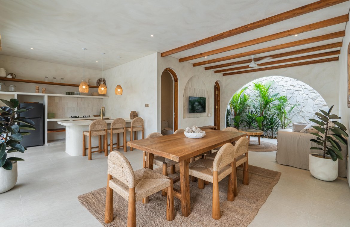 Charming affordable villa in the heart of Berawa