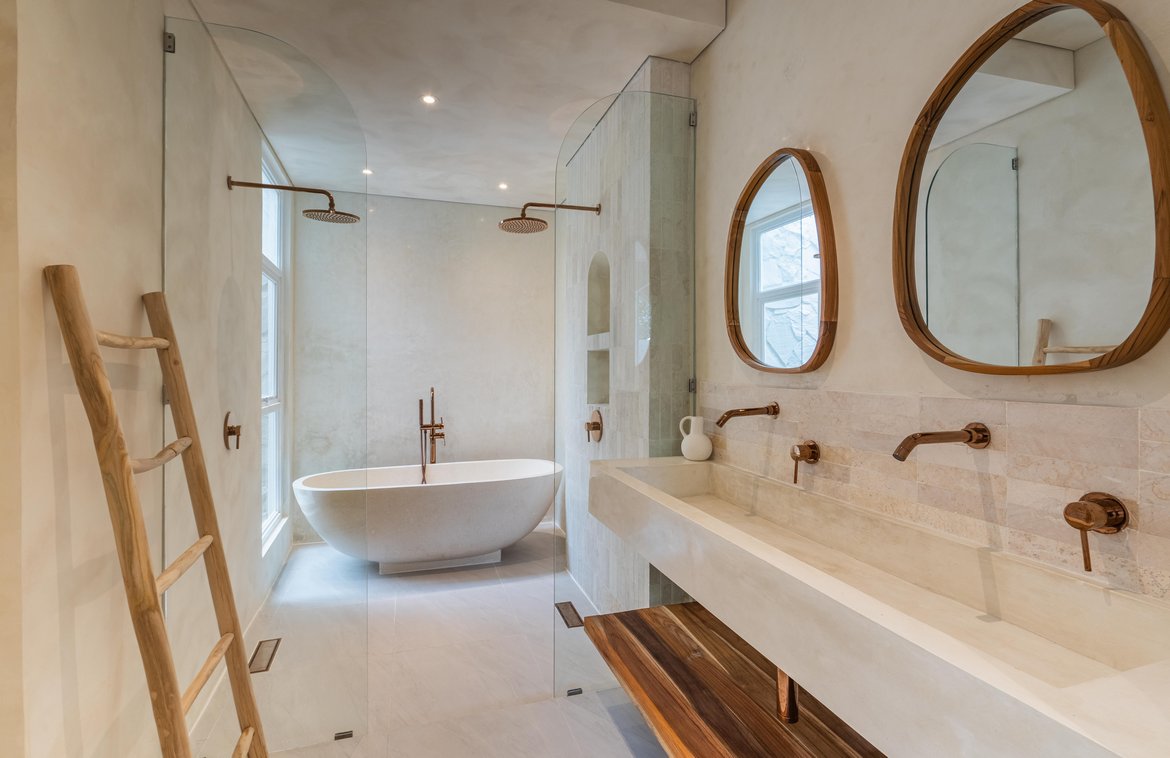 Charming affordable villa in the heart of Berawa