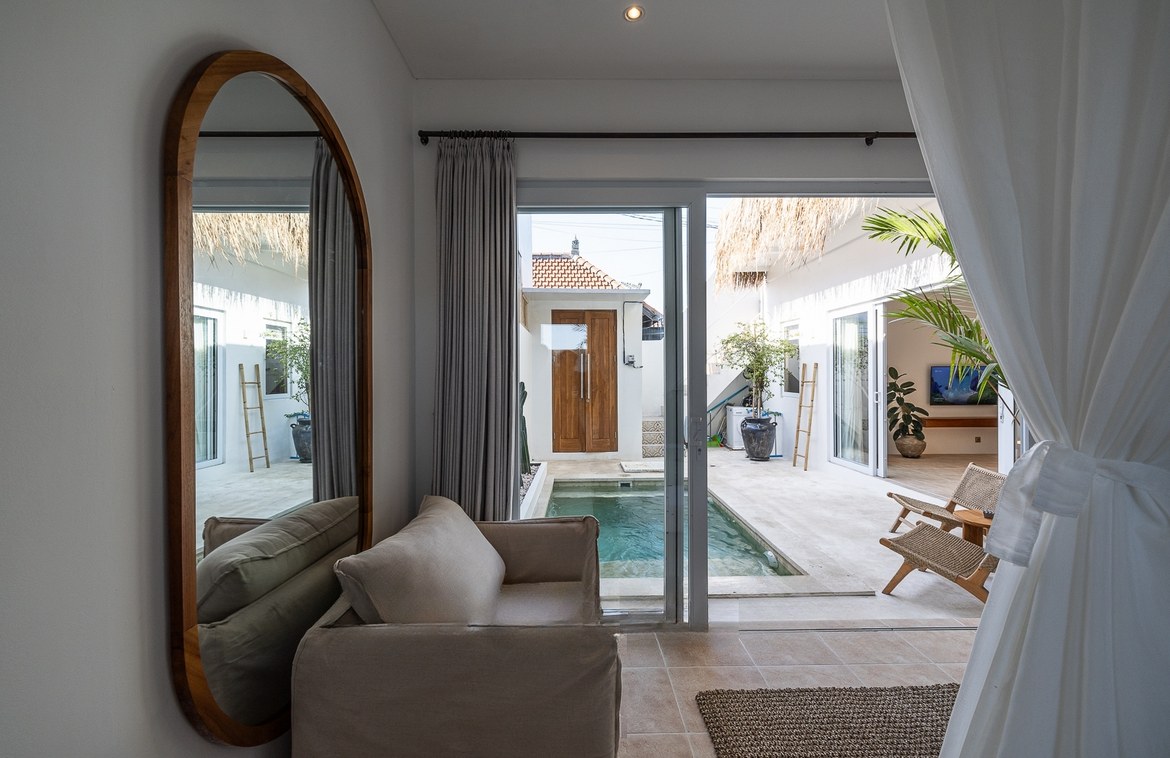 Charming 1-Bedroom Villa Steps from Cemagi Beach