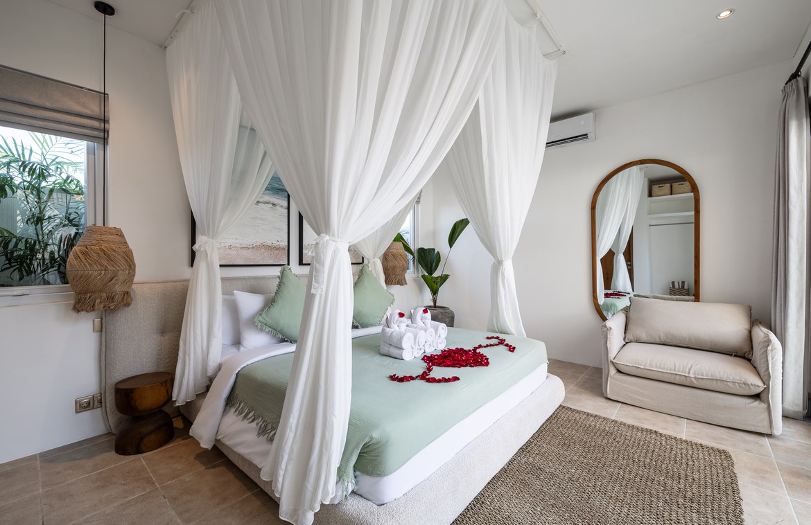 Charming 1-Bedroom Villa Steps from Cemagi Beach